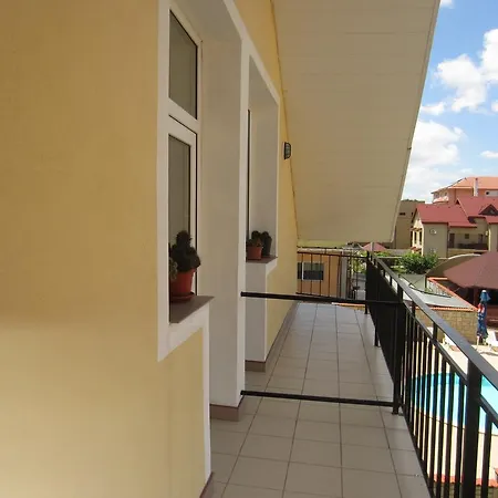 Vila Orient 1 *
