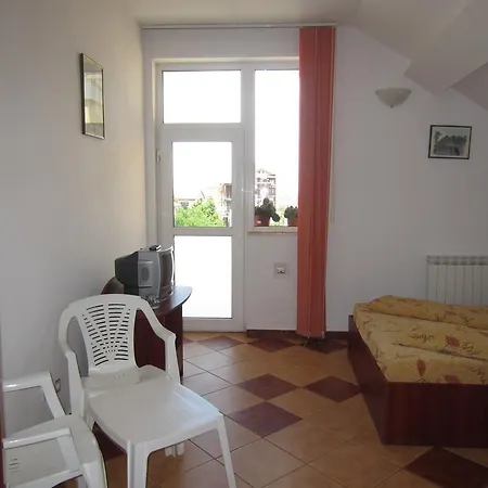 Guest house Vila Orient 1