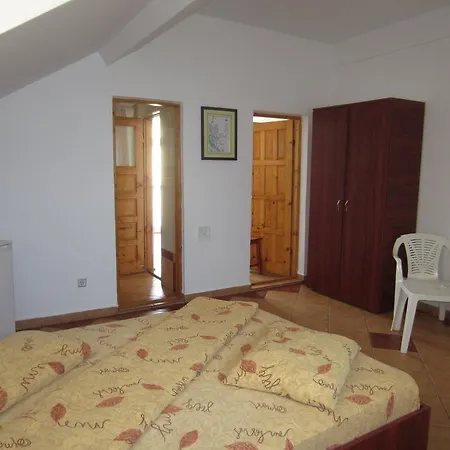 Vila Orient 1 *